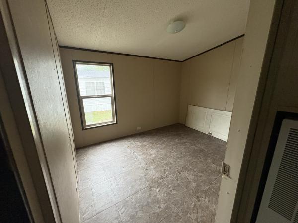 2019 S-1672-32B  Home