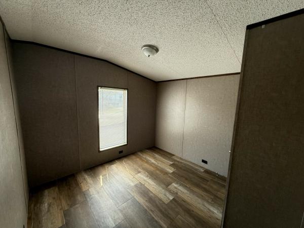 2022 S-1664-32C  Home