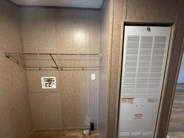 2022 S-1664-32C  Home