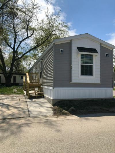 Mobile Home at 38569 N. Sheridan Road #448 Beach Park, IL 60087