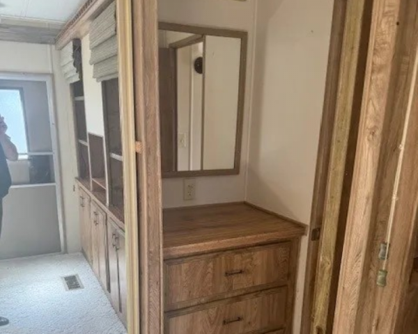 1984 NONE  Home