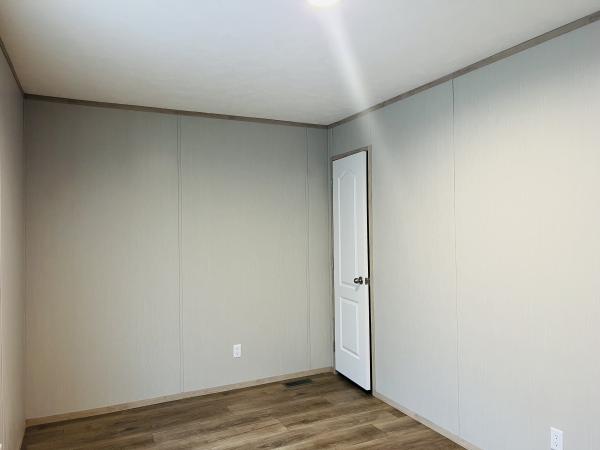 2023 45CEE16763HH23  Home