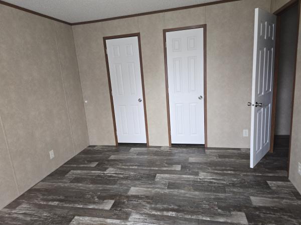 2020 LH166432-F  Home