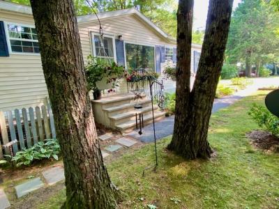 Photo 5 of 28 of home located at 16 Rockland Dr Old Orchard Beach, ME 04064