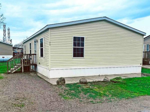 Photo 1 of 2 of home located at 4250 St Rt 307 E. Lot 97 Geneva, OH 44041