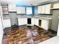 2016 Adventure 4423S-D  Home