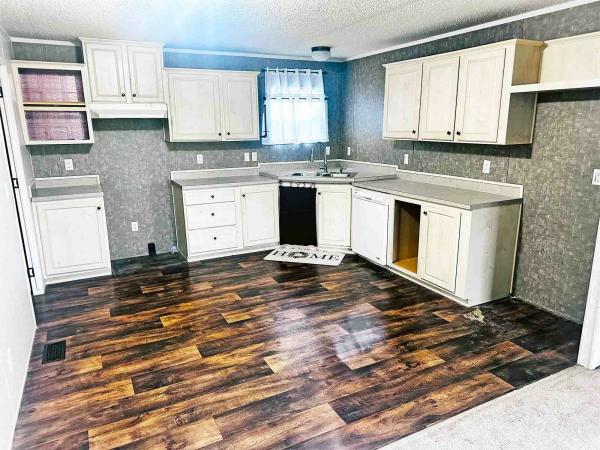 2016 Adventure 4423S-D  Home