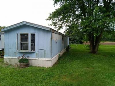 Mobile Home at 529 South Washington St Lot 5 Morristown, IN 46161