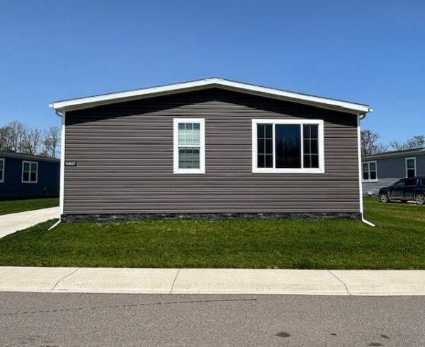 2020 Champion Redman Advantage II Manufactured Home