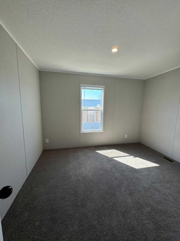 2025 Redman Paramount Mobile Home