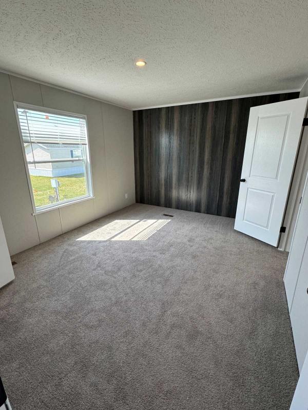 2025 Redman Paramount Mobile Home