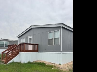 Photo 2 of 4 of home located at 7500 Paradise Rd Lot 265 San Antonio, TX 78244