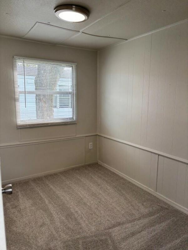 1967 Holly Park Manufactured Home