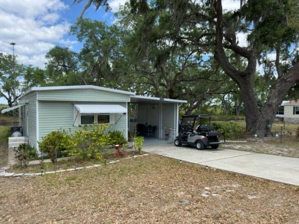 Photo 1 of 2 of home located at 313 Oak Harbor Cp Haines City, FL 33844