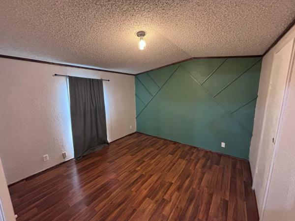 2000 Limi Mobile Home