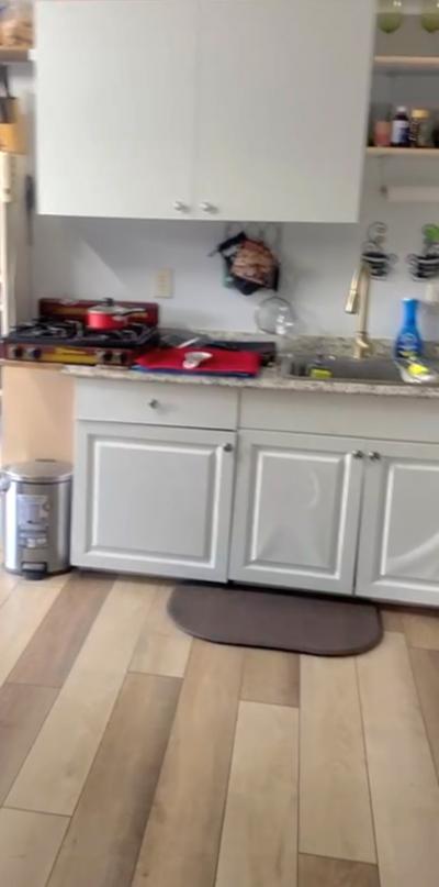 Photo 4 of 12 of home located at 7501 142D Ave, Largo, FL 33771