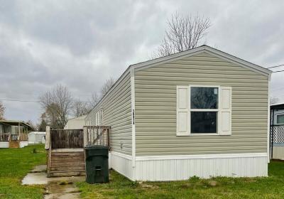 Mobile Home at 10814 Hollyhock Louisville, KY 40272