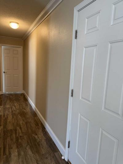 Photo 5 of 16 of home located at 8701 NE 107th Pl #95 Kansas City, MO 64157