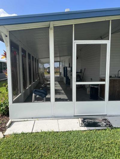 Photo 5 of 30 of home located at 4425 Us Hwy 441 S Lot #10 Okeechobee, FL 34974