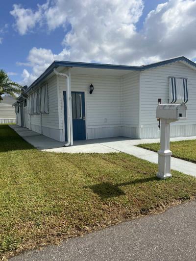 Mobile Home at 4425 Us Hwy 441 S Lot #10 Okeechobee, FL 34974