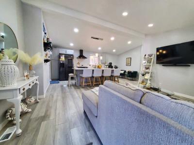 Photo 11 of 26 of home located at 29021 Bouquet Canyon Rd #316 Saugus, CA 91350