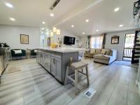 1999 Golden West Homes Inc. 7306GM56001A Mobile Home