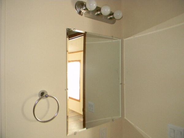 2000 Holly park Manufactured Home