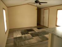 2000 Holly park Manufactured Home