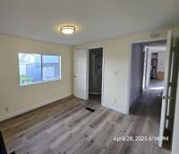 1982 Skyline Manufactured Home