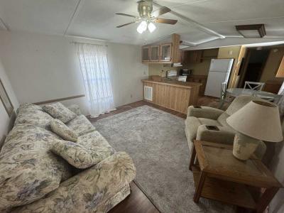 Photo 4 of 8 of home located at 866 Century Drive Winter Haven, FL 33881