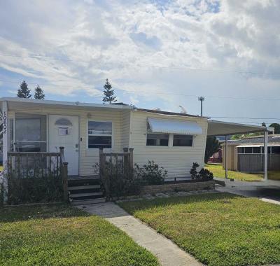 Mobile Home at 10802 1st Way N Saint Petersburg, FL 33716
