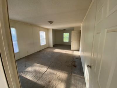 Photo 3 of 15 of home located at 199 Julia Love Rd Wallace, NC 28466