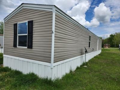 Mobile Home at 6 Hill Crest Dr Stanton, KY 40380