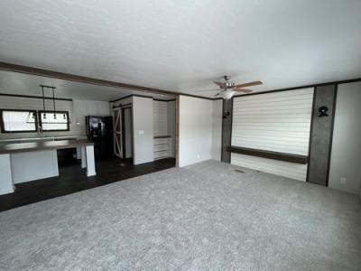 Photo 4 of 14 of home located at 24781 Tx-321 Cleveland, TX 77327