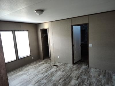 Photo 4 of 13 of home located at 132 Croghan St Liberty Hill, TX 78642