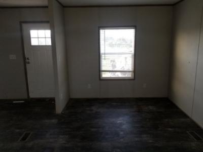 Photo 3 of 14 of home located at 3895 State Route Hh Fulton, MO 65251