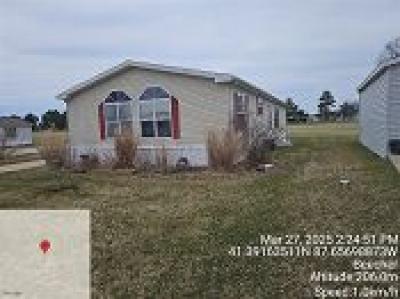 Photo 3 of 26 of home located at 6 Swan Ln Beecher, IL 60401