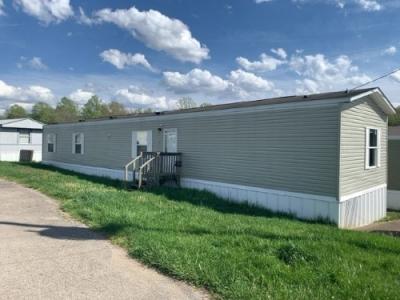Mobile Home at 2208 Kirby Rd Trlr 180 B Milton, WV 25541