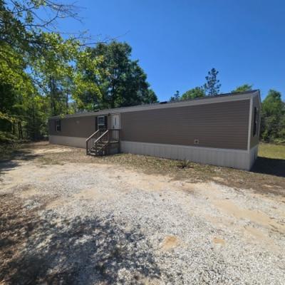 Mobile Home at 6136 Clear Creek Rd Crestview, FL 32539