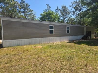 Photo 3 of 15 of home located at 6136 Clear Creek Rd Crestview, FL 32539