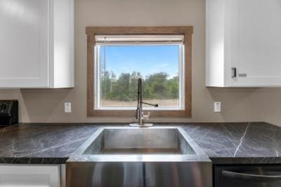Photo 4 of 15 of home located at 12424 Annette Rd Angleton, TX 77515