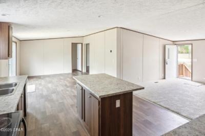 Photo 4 of 15 of home located at 11904 Laurel St Fountain, FL 32438
