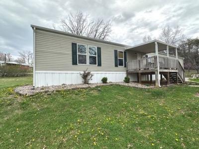 Mobile Home at 9118 E State Road 356 Lexington, IN 47138