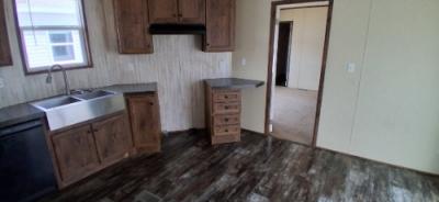 Photo 4 of 13 of home located at 1100 Eastline Rd Searcy, AR 72143