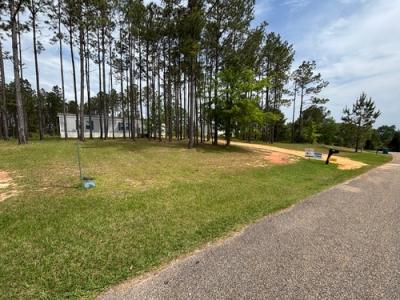 Mobile Home at 703 Quail Ridge Rd Greenville, AL 36037