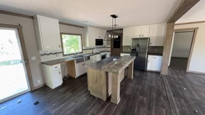 Photo 2 of 23 of home located at 173 Foothill Rd Bastrop, TX 78602