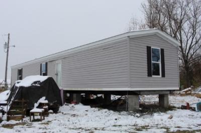 Photo 3 of 11 of home located at 1042 Illinois Rt 1 Grayville, IL 62844