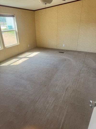 Photo 3 of 18 of home located at 1062 Jackson Liberty Brookhaven, MS 39601