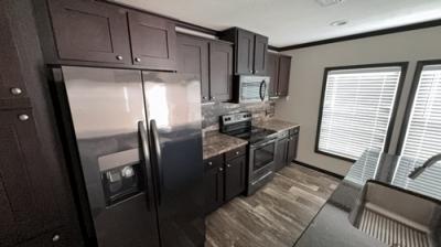 Photo 3 of 21 of home located at 225 Liz Dr Saint Martinville, LA 70582