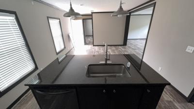 Photo 4 of 21 of home located at 225 Liz Dr Saint Martinville, LA 70582